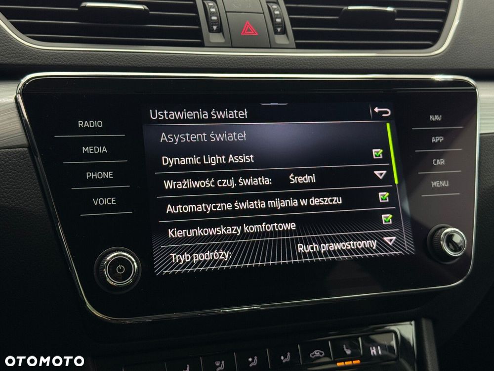 Skoda Superb 1.4 TSI Plug-In Hybrid Ambition DSG - 31