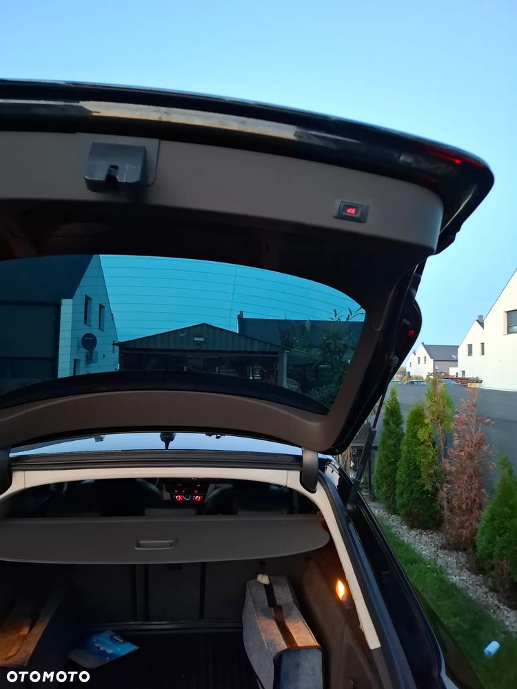 Audi A6 Avant 3.0 TDI S tronic - 11