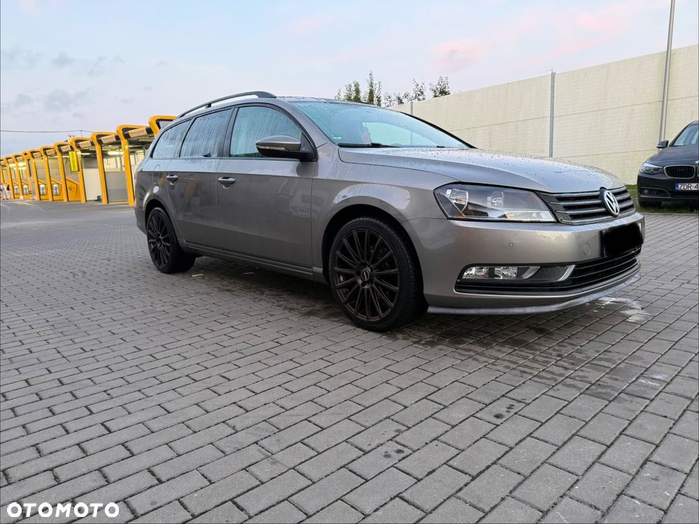 Volkswagen Passat - 5