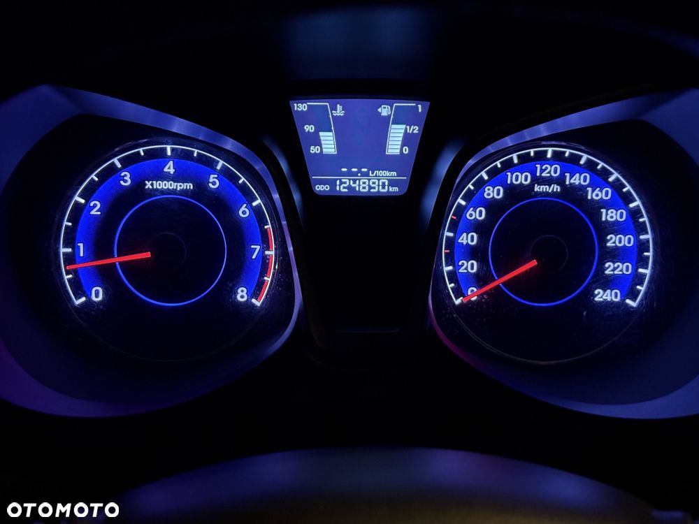 Hyundai ix20 1.6 Classic + - 8