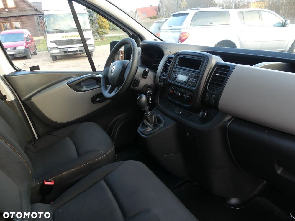 Renault TRAFIC - 5
