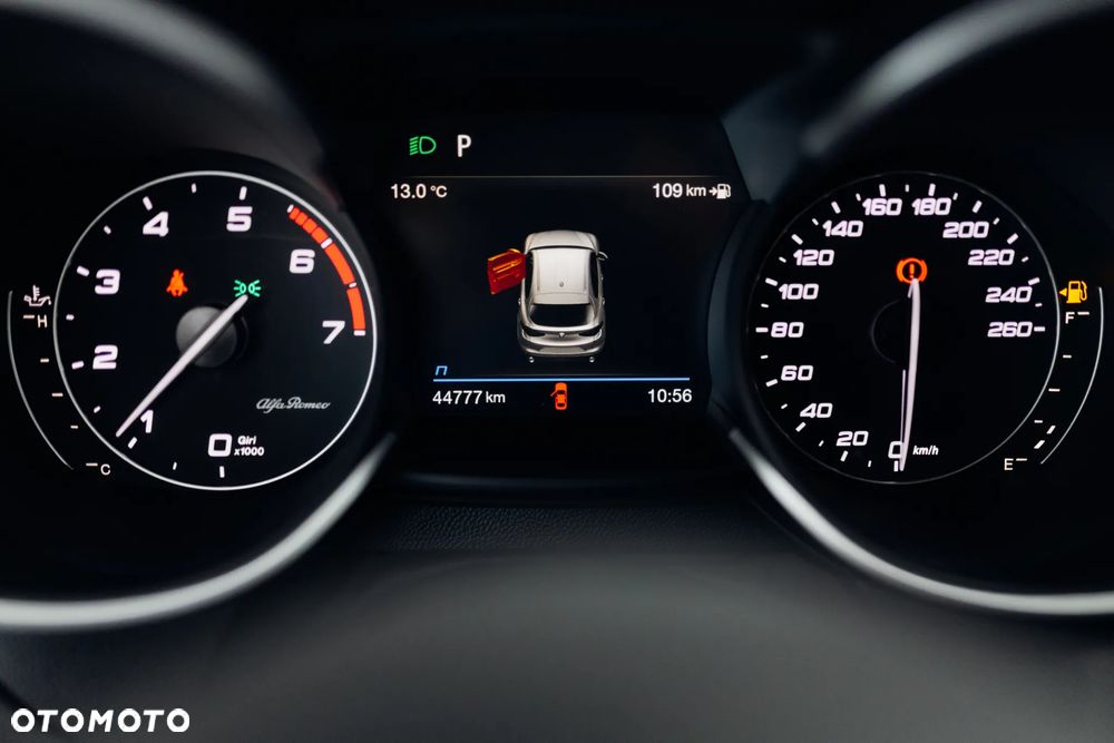 Alfa Romeo Stelvio 2.0 Turbo Q4 - 28