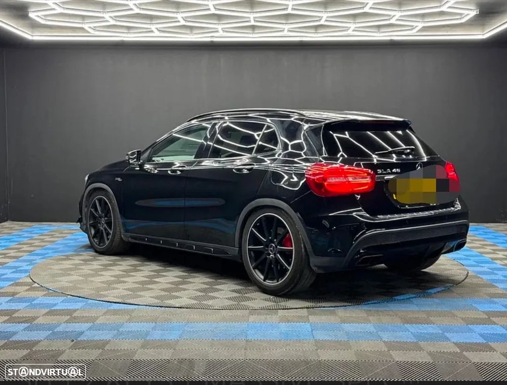 Mercedes-Benz GLA 45 AMG 4Matic Speedshift 7G-DCT Night Edition - 7