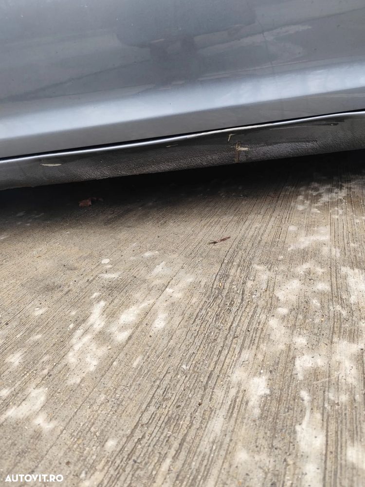 Volkswagen Golf 1.6 TDI DPF Trendline - 24