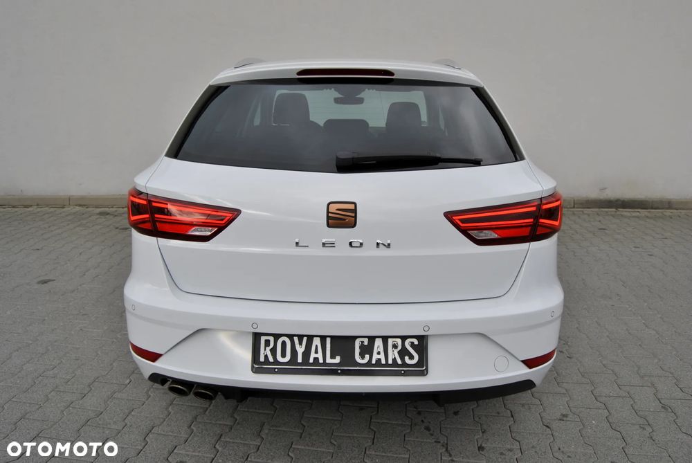 Seat Leon 2.0 TDI DPF Start&Stop DSG XCELLENCE - 14