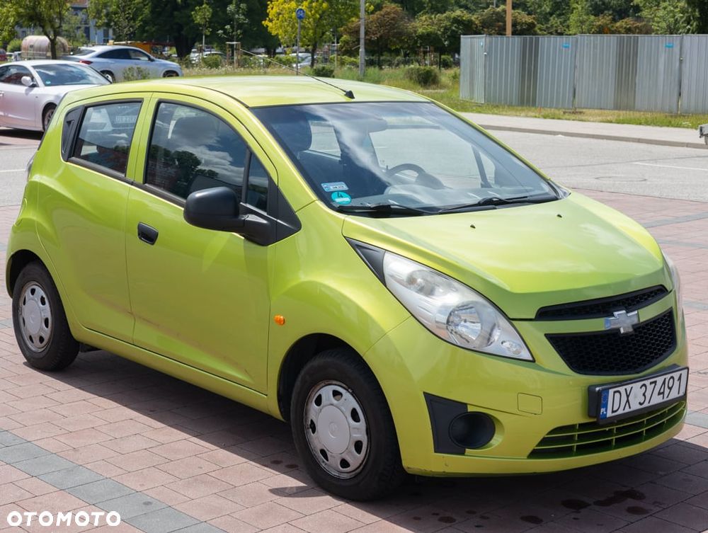 Chevrolet Spark 1.0 Base - 1