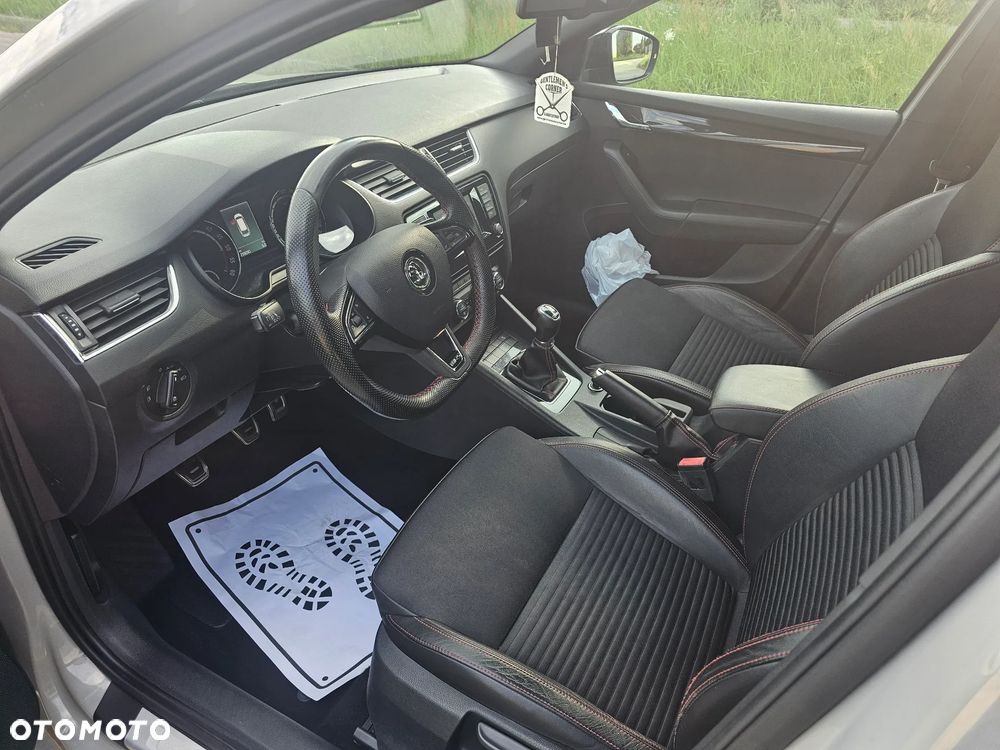 Skoda Octavia 2.0 TDI (Green tec) RS - 7