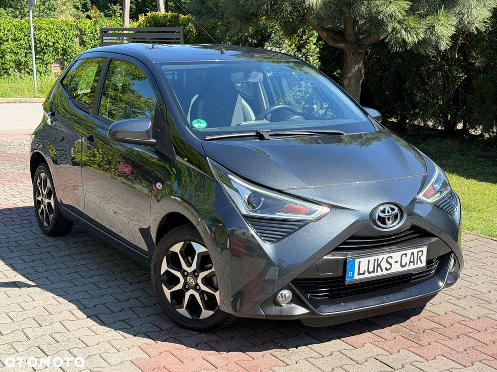 Toyota Aygo x-clusiv - 11