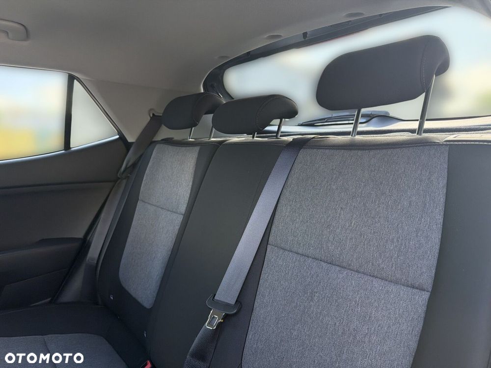 Kia Stonic - 17