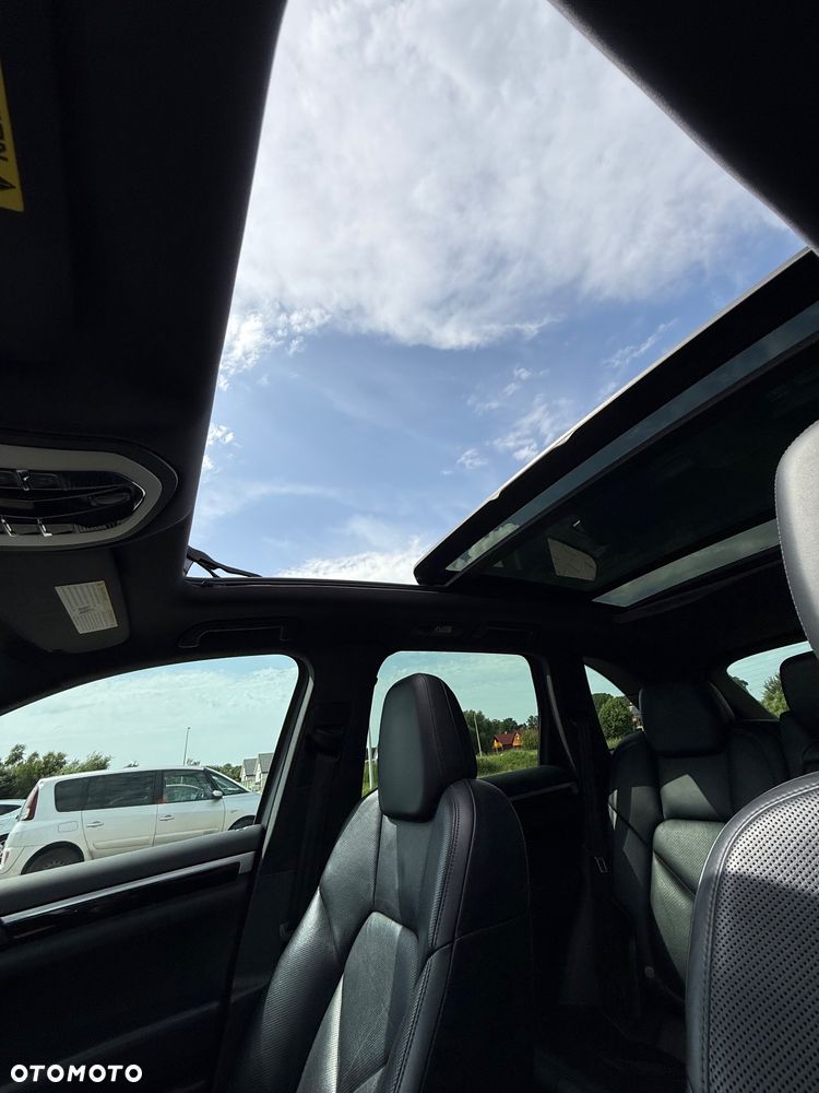 Porsche Cayenne Tiptronic S - 7