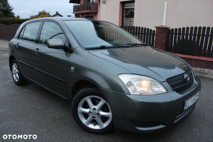 Toyota Corolla 1.4 VVT-i Terra Polaris - 2