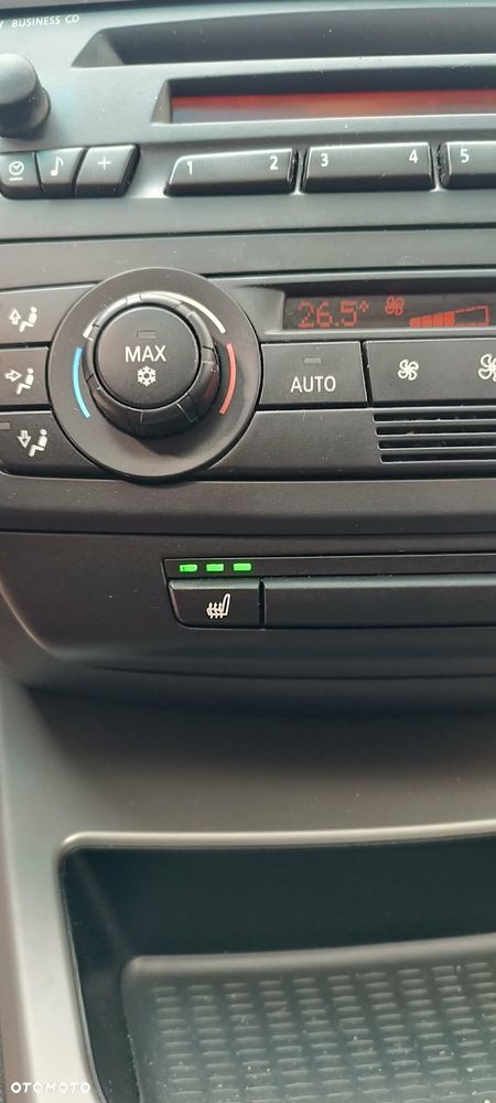 BMW Seria 1 116i - 10