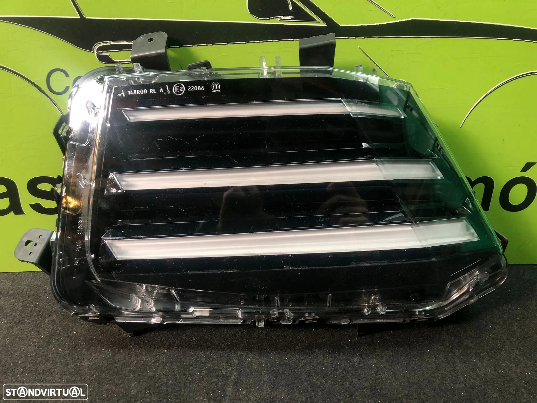 PEUGEOT 208 / 2008 II FAROL LED DIURNO  ESQUERDO - FF672 - 2