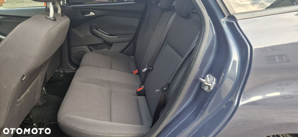 Ford Focus - 13