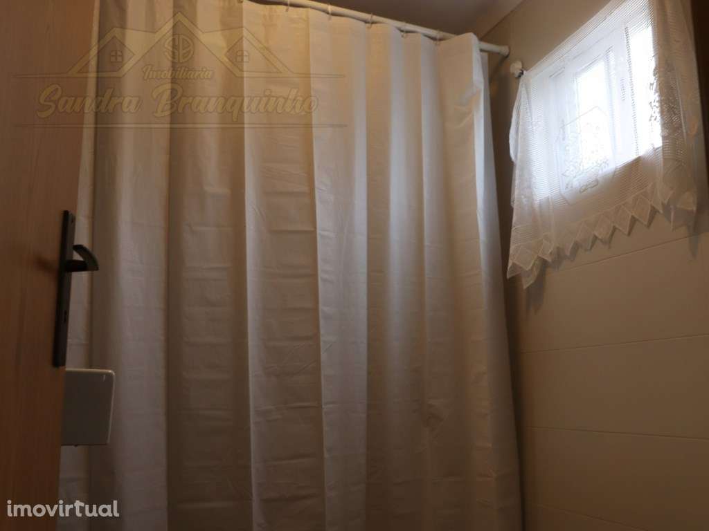 Moradia T2 a 2min da cidade - Grande imagem: 3/26