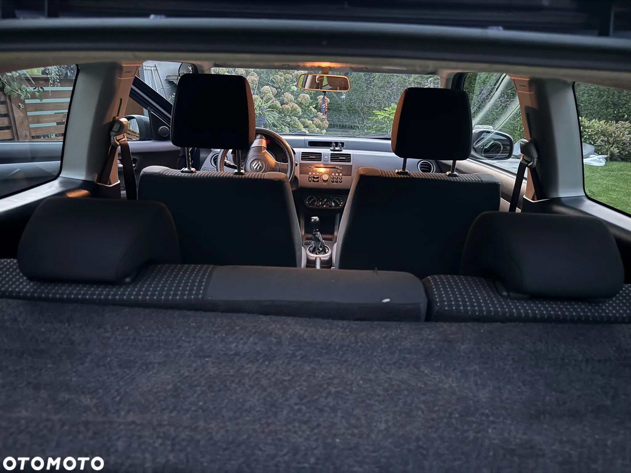 Suzuki Swift - 11