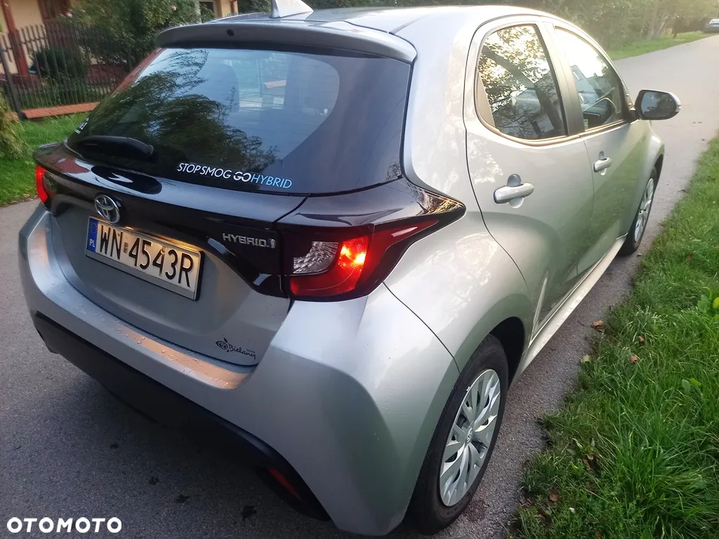 Toyota Yaris Hybrid 1.5 Active - 10