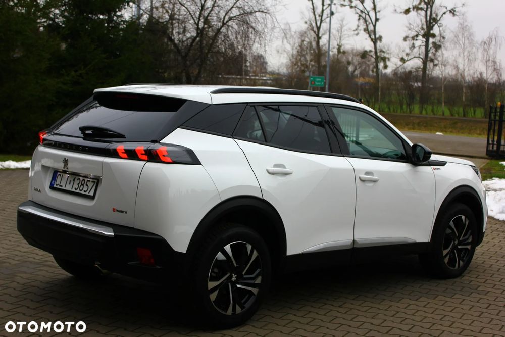 Peugeot 2008 BlueHDi 130 Allure S&S EAT8 - 20