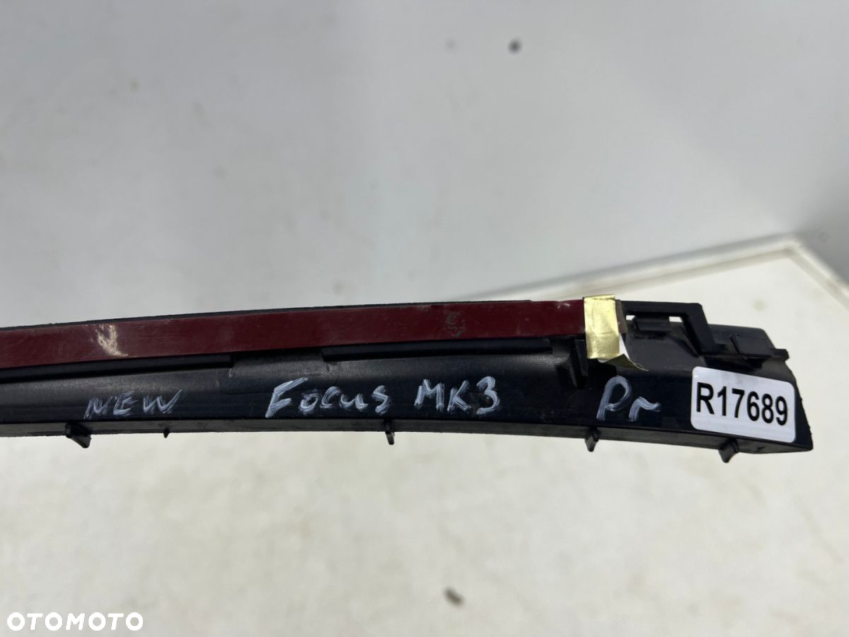 Listwa Ford Focus MK3 10-19r. prawy ślizg listwy zgarniającej szyby czołowej montażowa NOWA - 14