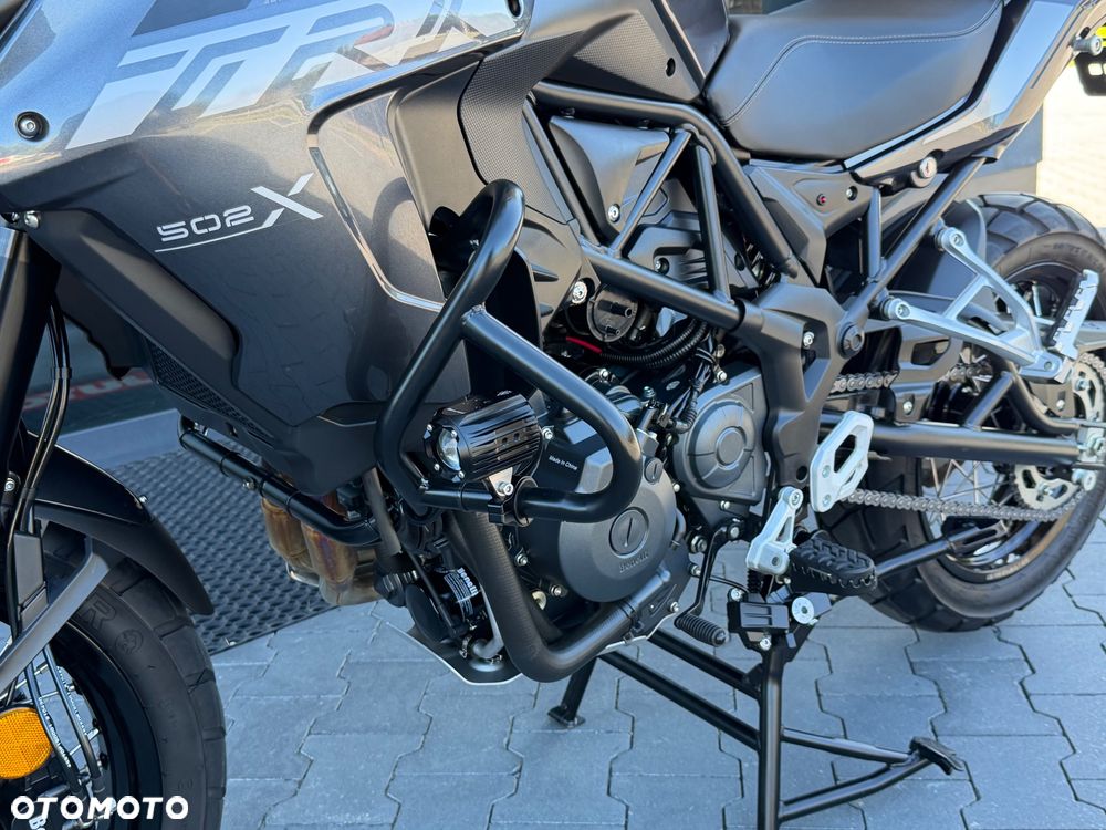 Benelli TRK 502X - 34