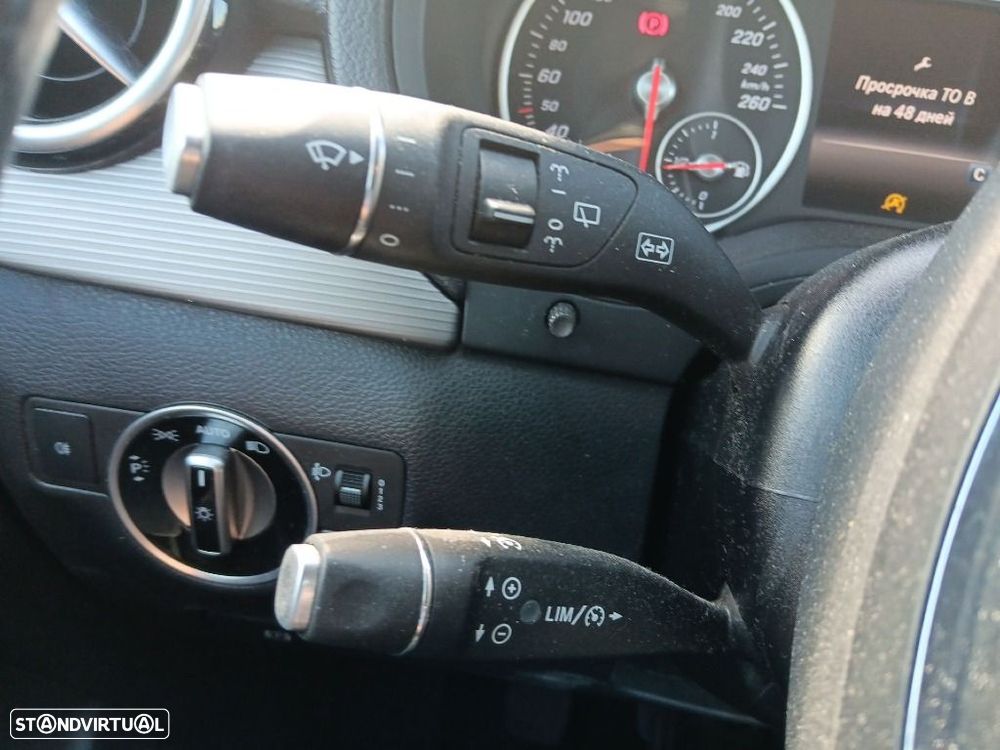 Mercedes-Benz B 180 d Style - 27