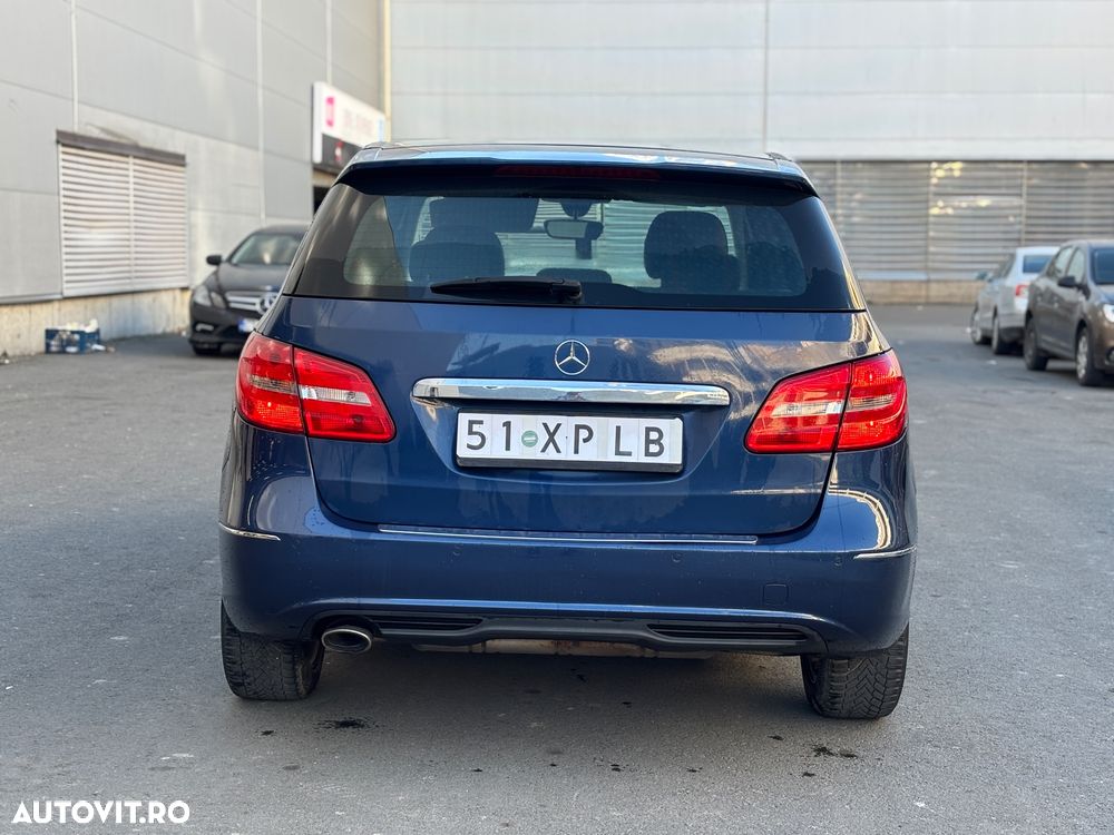 Mercedes-Benz B 180 CDI BlueEFFICIENCY - 6