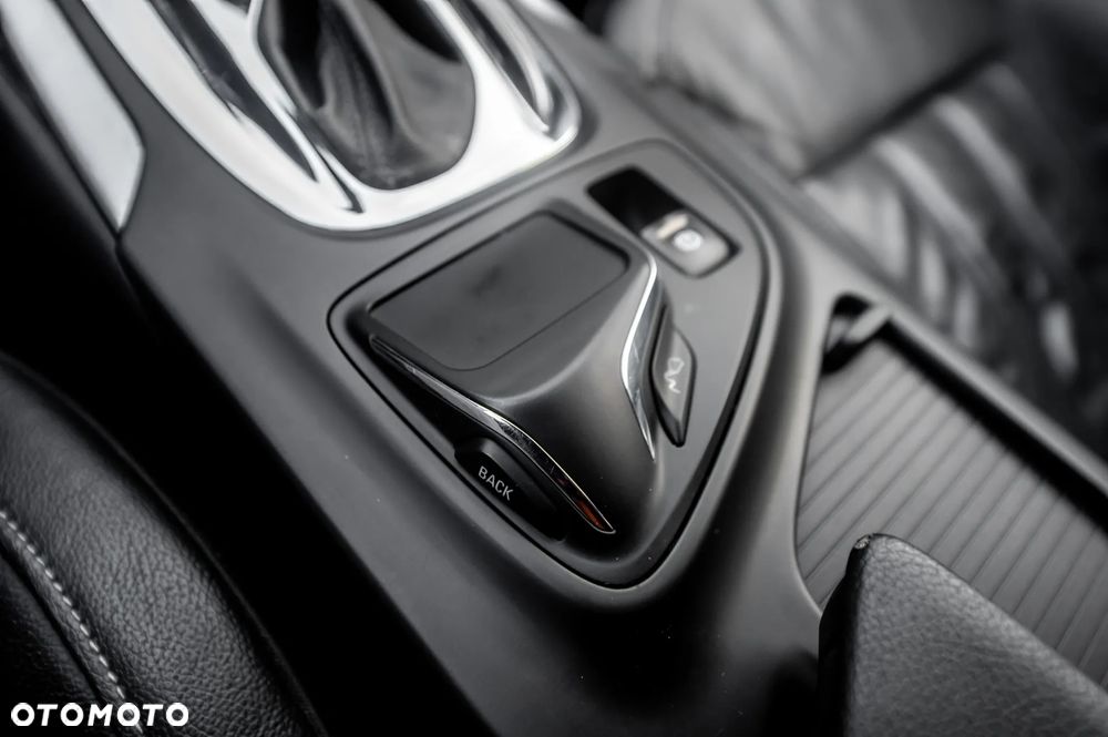 Opel Insignia 2.0 Turbo 4x4 Sport - 34