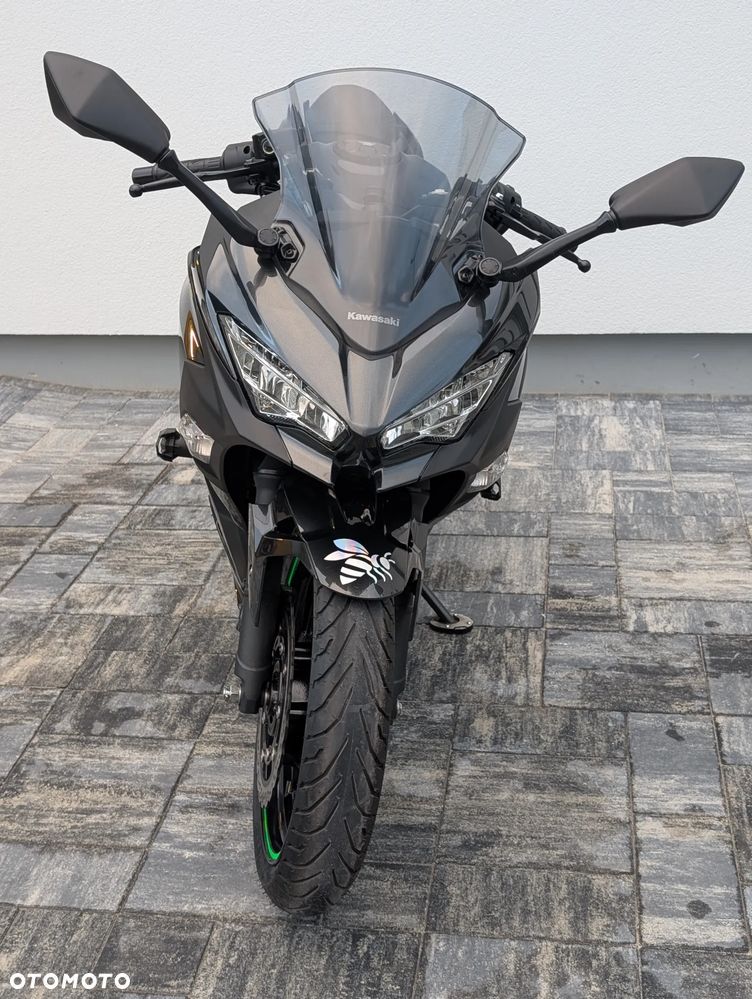 Kawasaki Ninja 400 - 3