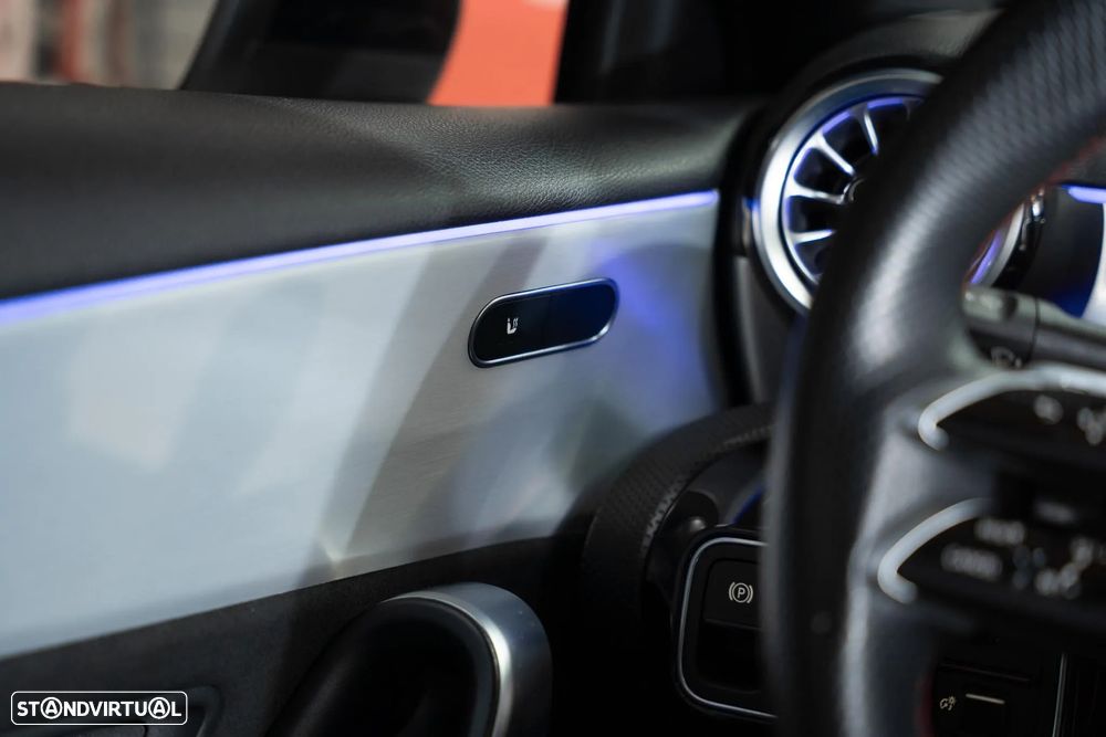 Mercedes-Benz A 200 Limousine AMG Line Aut. - 9