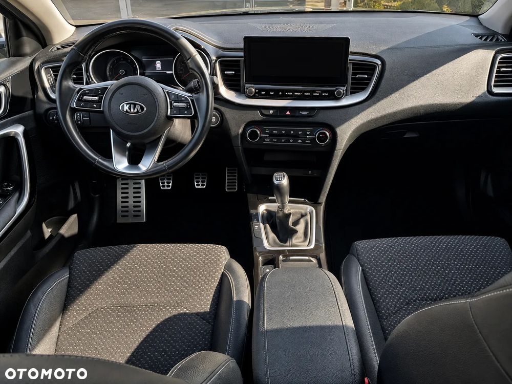 Kia XCeed 1.6 CRDi SCR L - 8