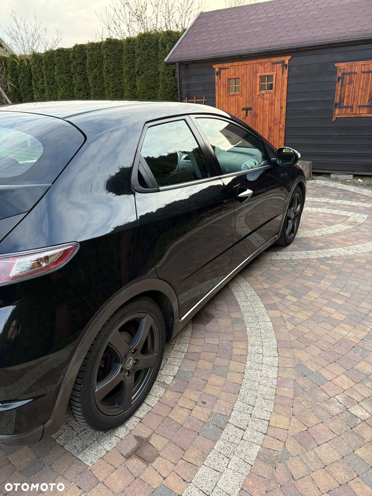 Honda Civic 1.8 Sport - 8