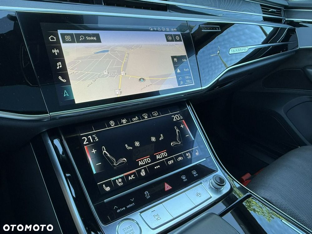 Audi A8 - 21