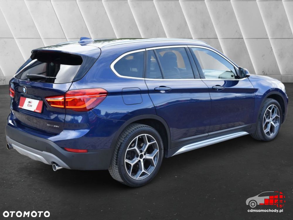 BMW X1 - 10