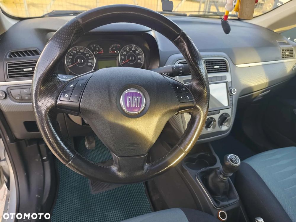 Fiat Punto - 8