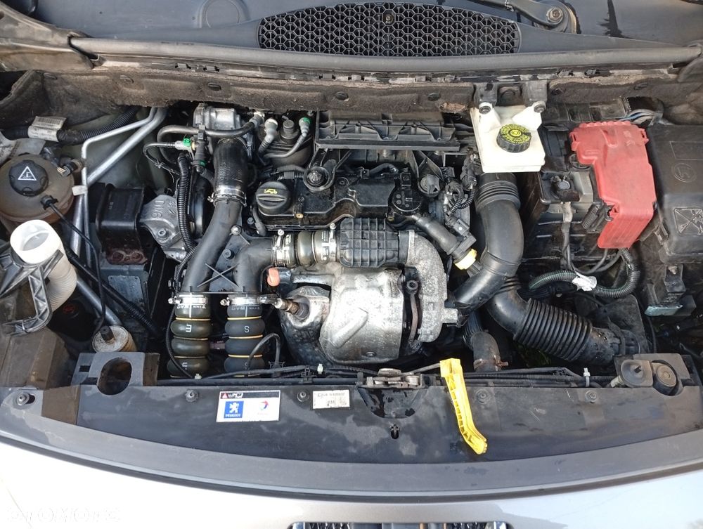 Peugeot Partner - 13
