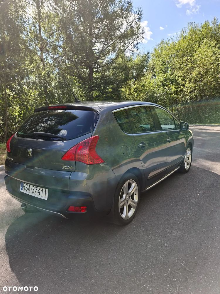 Peugeot 3008 2.0 HDi Allure - 2
