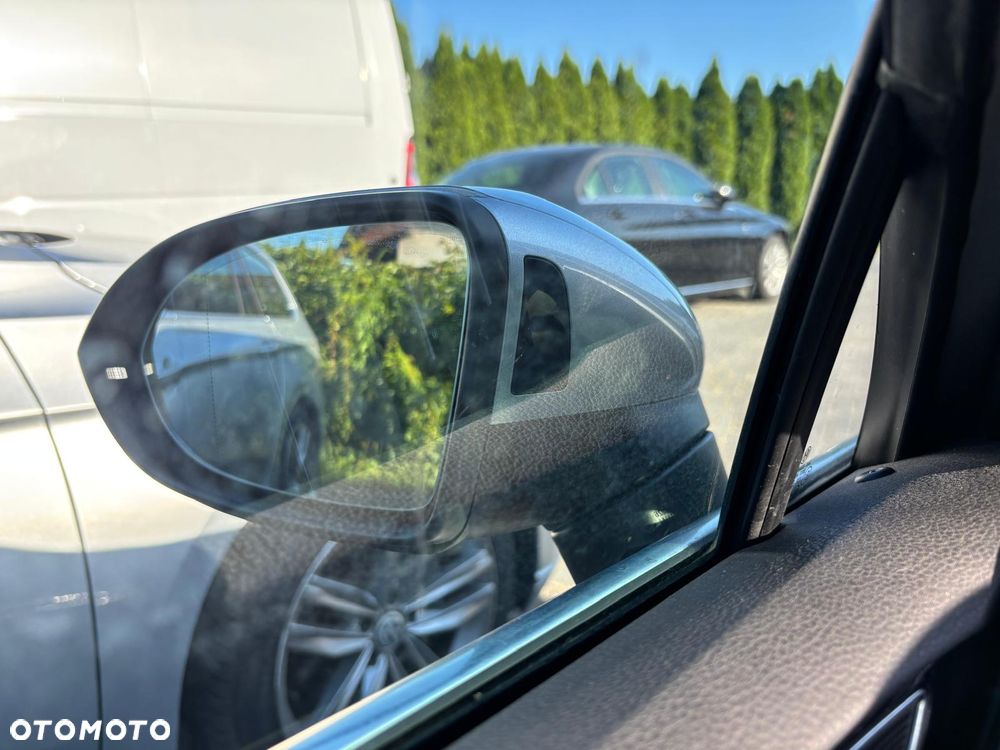 Volkswagen Passat 1.8 TSI BMT Highline DSG - 34