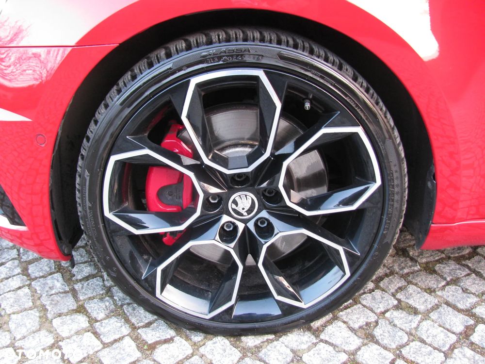 Skoda Octavia 2.0 TSI DSG RS 245 - 30