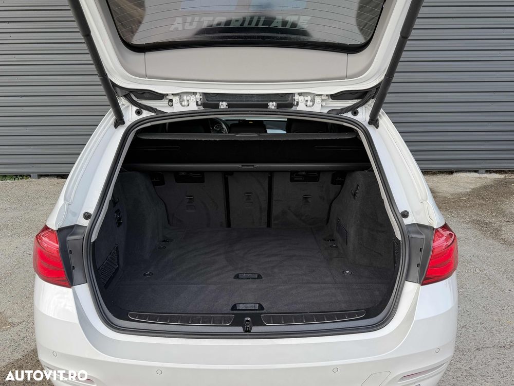 BMW Seria 3 318d Aut. Luxury Line - 33