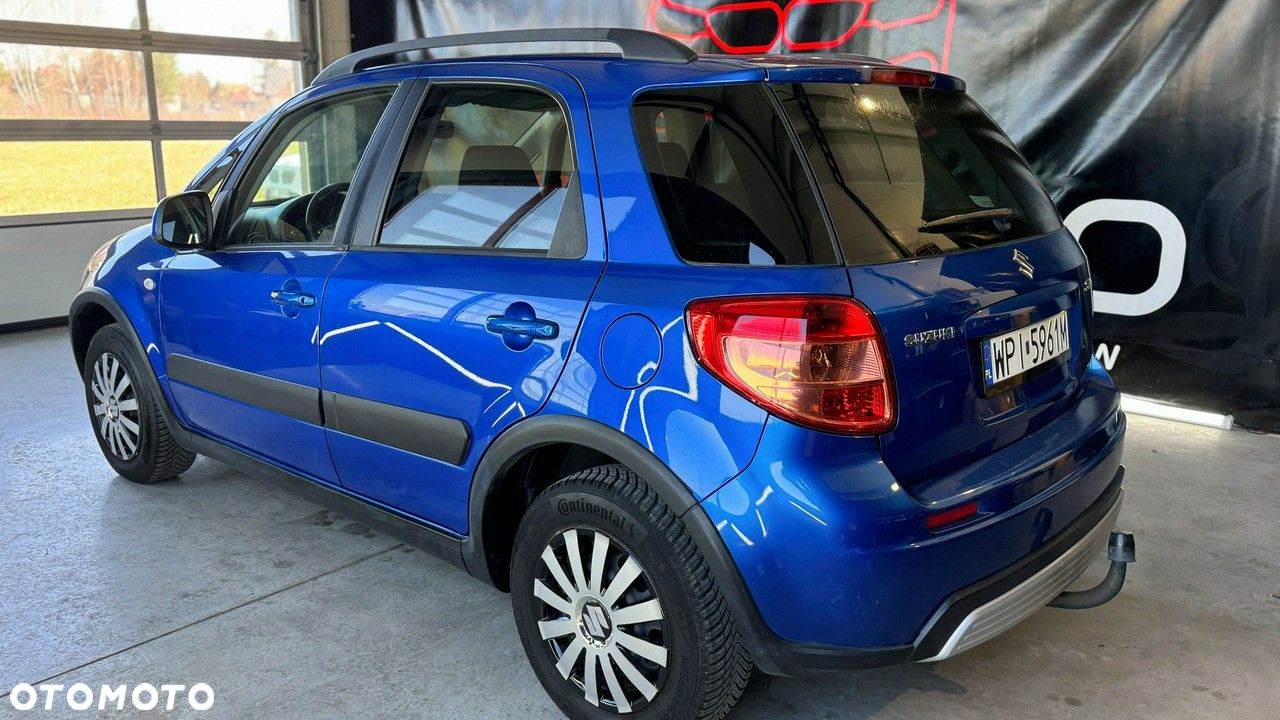 Suzuki SX4 1.6 Premium Outdoor - 8