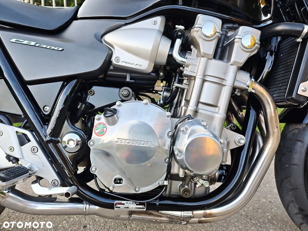 Honda CB - 15