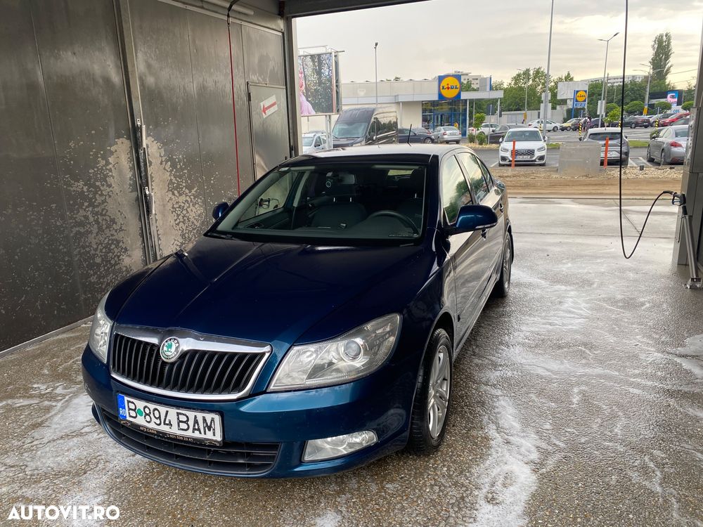 SKODA Octavia 2012 — imagine 9