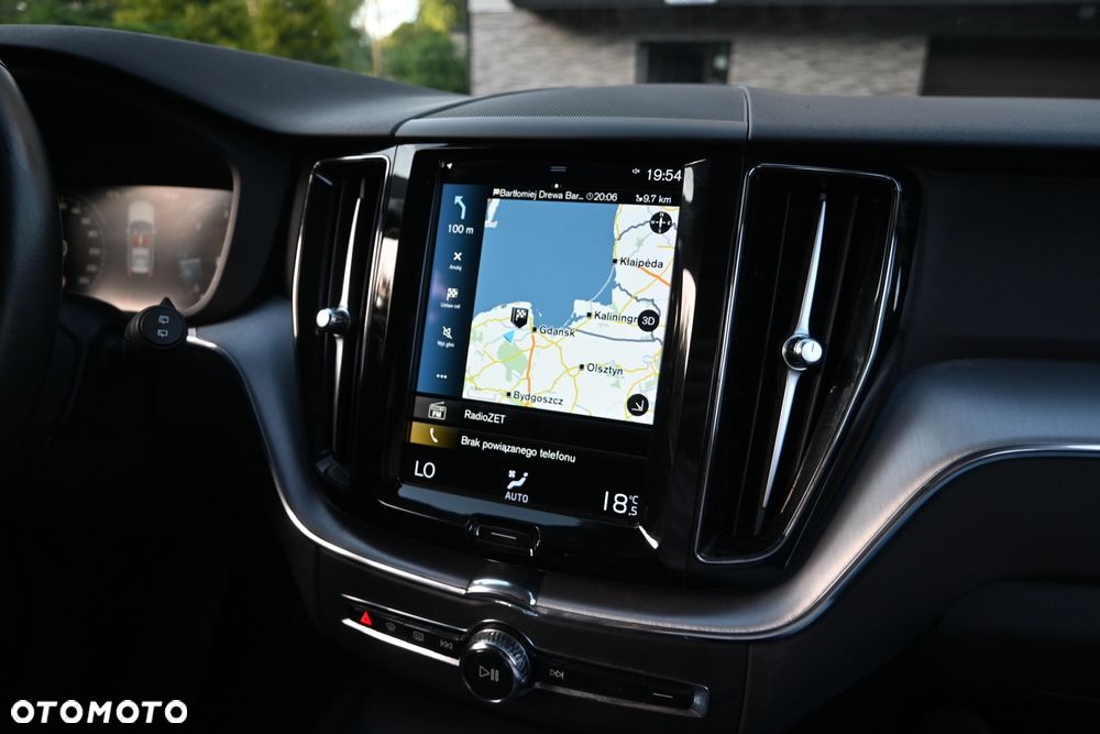Volvo XC 60 D4 Geartronic Momentum Pro - 25