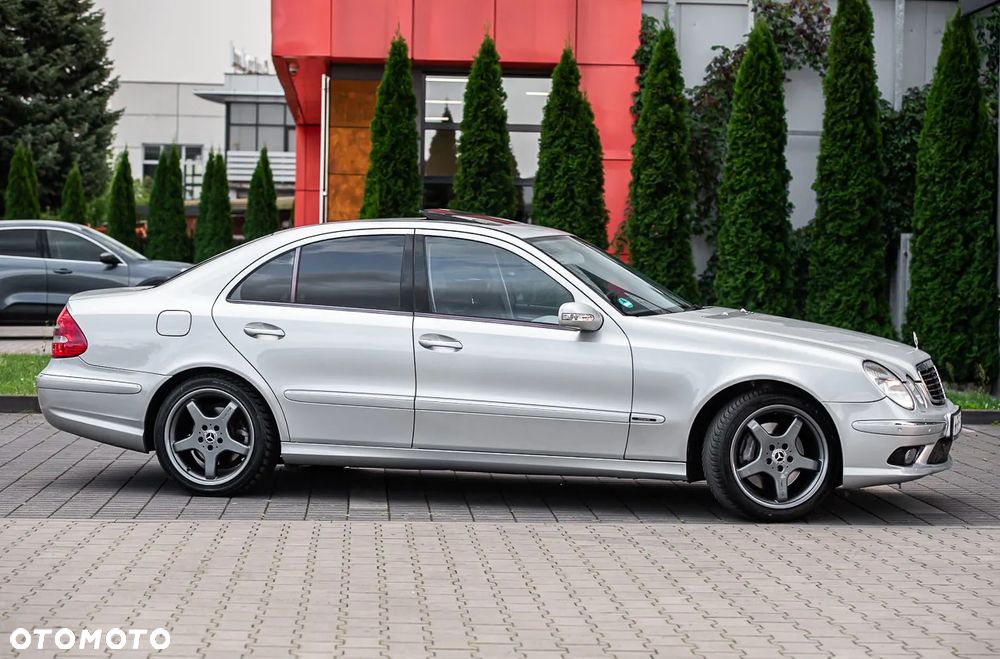 Mercedes-Benz Klasa E 500 T Avantgarde Sport Edition AMG - 11