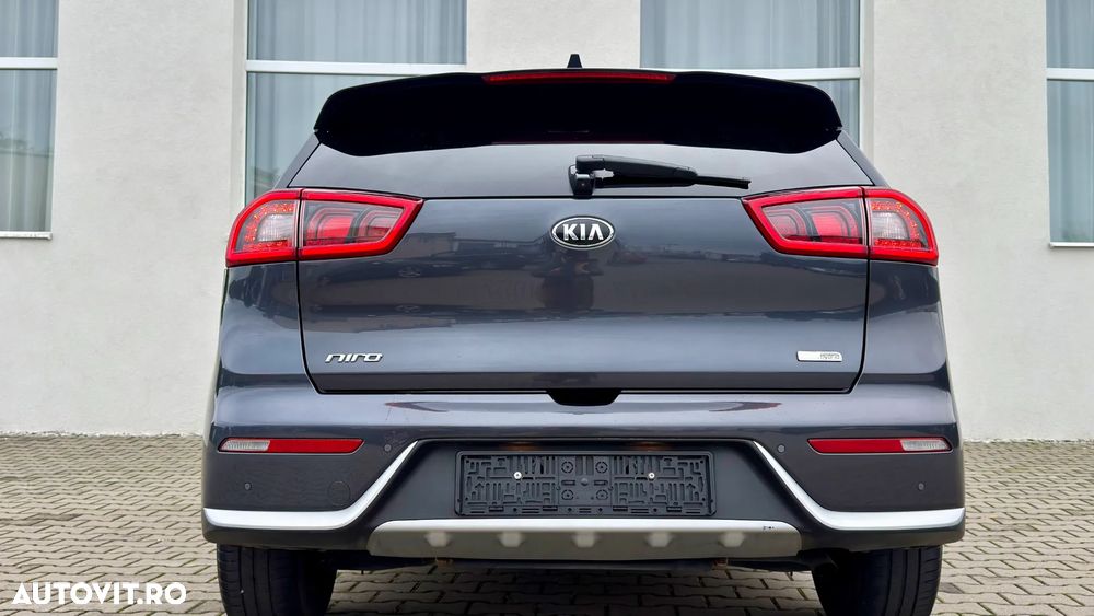 Kia Niro - 12