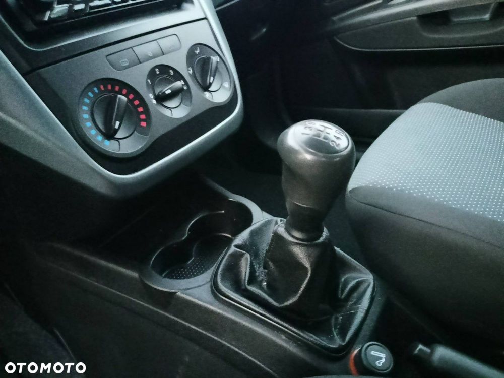 Fiat Grande Punto - 15