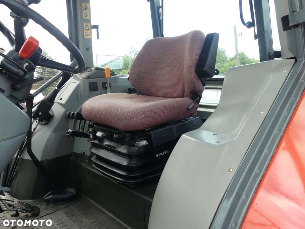 Massey Ferguson 4270 MF 4270 - 8