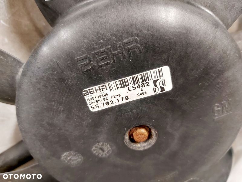 fiat grande punto 1.4 8v wentylator chłodnicy 51797135 - 3
