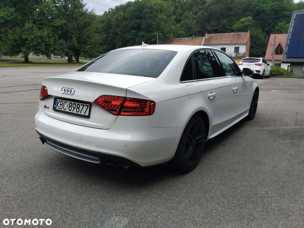 Audi S4 Limousine - 4