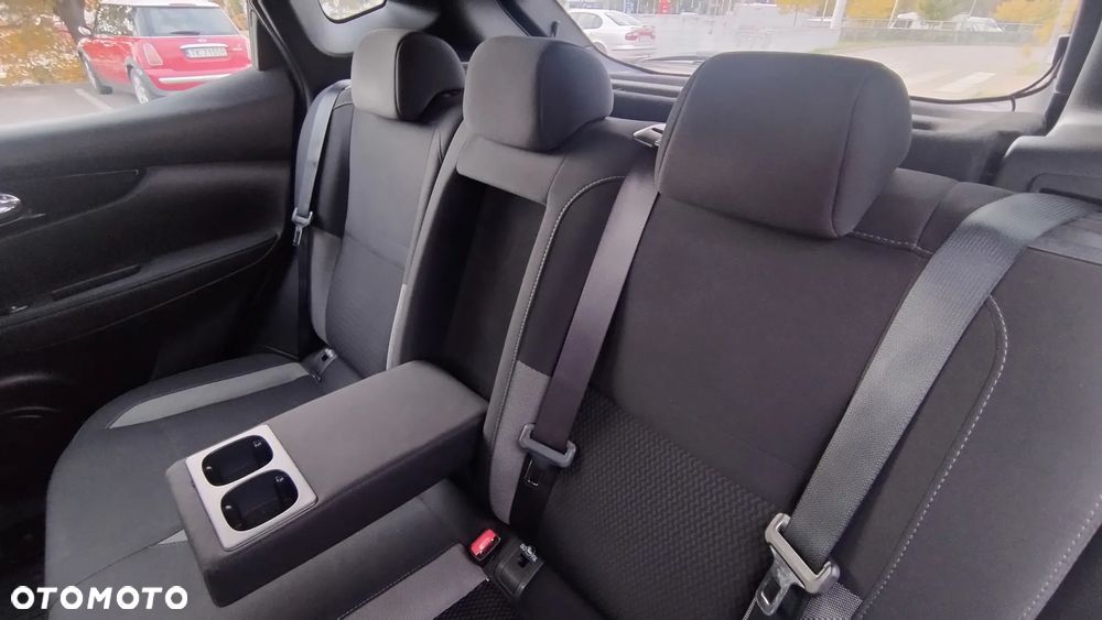 Nissan Qashqai ver-1-2-dig--t-acenta-eu6 - 31